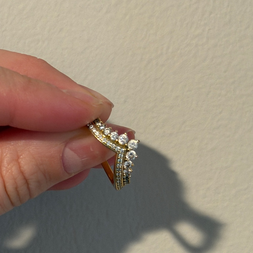 Pandora Gold Crystal V-Shape Ring with Clear Stones